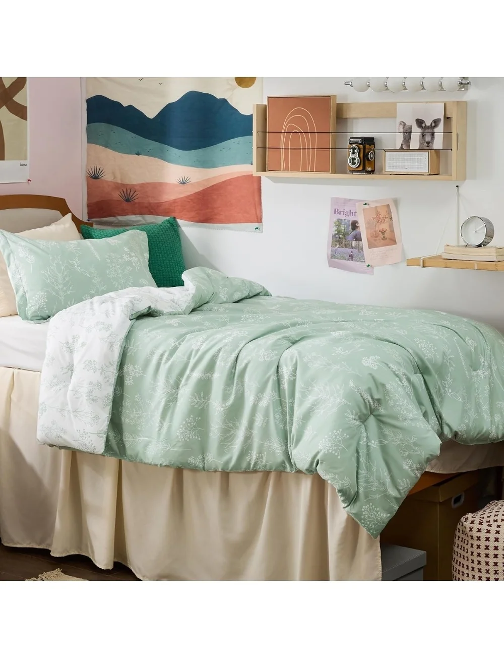 NEW Reversible twin Comforter Set in Sage Green